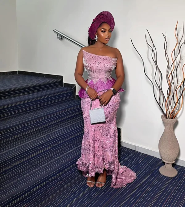African Fashion Traditional Lilac Lace With Overbust Corset And Six Pieces Mermaid Skirt. (2)