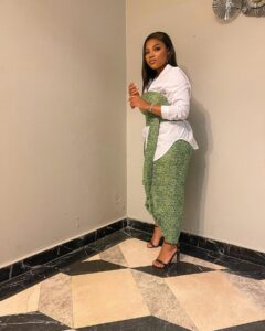Ankara Styles For Tops Latest Ankara Styles For Wedding (36)