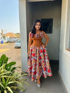 2025 Best Trendy Ankara Styles For ladies Of The Year (14)