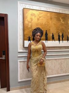 Gold and Champagne wedding dresses African style for guest in the US -2