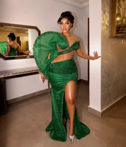 Structured sleeve lace Emerald long gown African wedding guest dress for US wedding guest -2