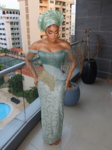 African Wedding Guest Outfit Ideas For Ladies In The USA (33)
