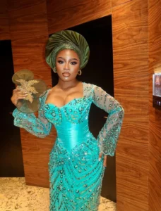 African Wedding Guest Outfit Ideas For Ladies In The USA (54)